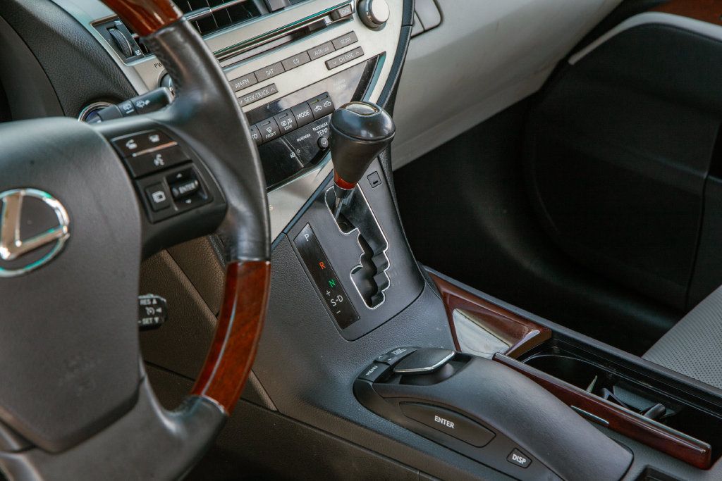 Used 2010 Lexus RX 450h AWD w/ Premium Pkg image 13