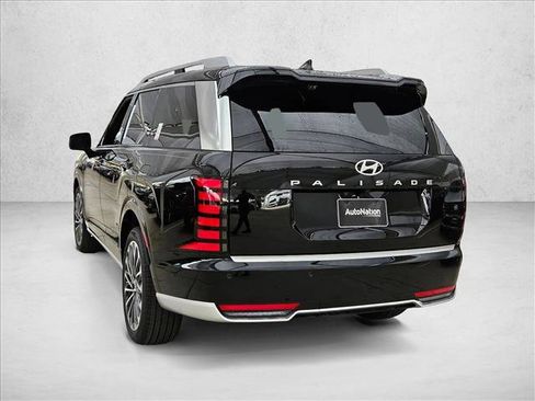 Used 2026 Hyundai Palisade Calligraphy FWD image 9