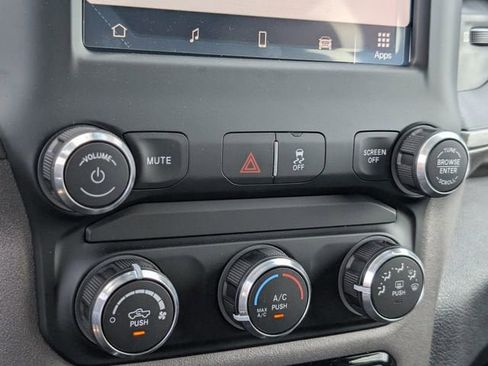 Used 2024 RAM 5500 Tradesman w/ Chrome Appearance Group image 20