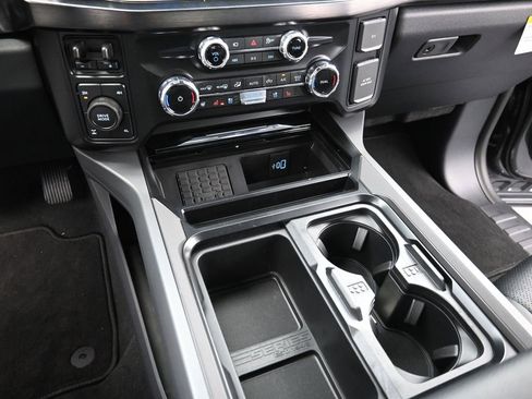 New 2026 Ford F250 Lariat w/ Lariat Ultimate Package image 15