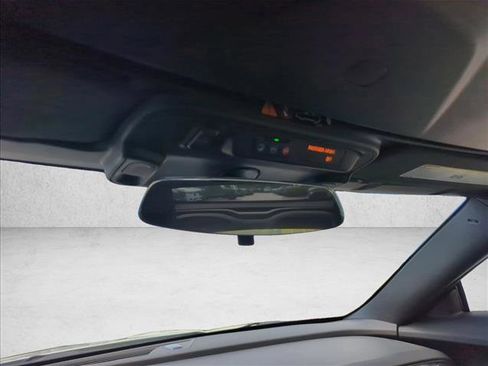 Used 2022 Chevrolet Camaro SS RWD image 14