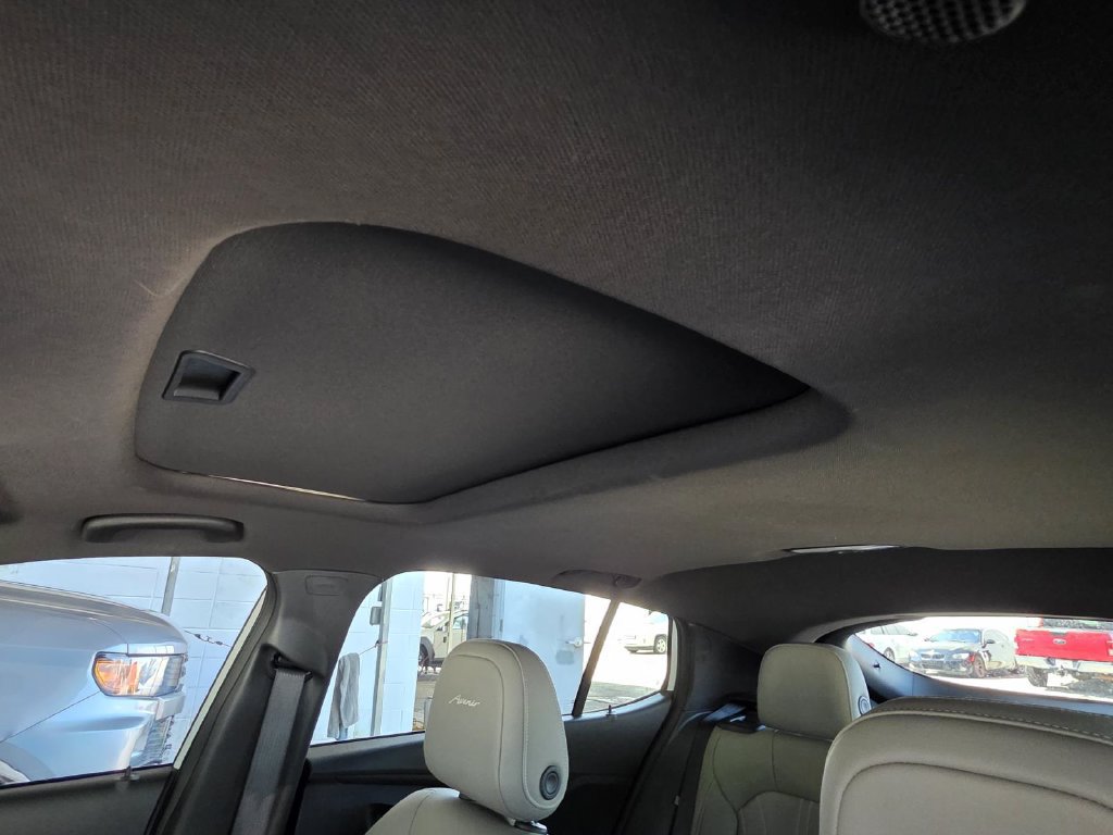 Used 2025 Buick Envista Avenir FWD image 7