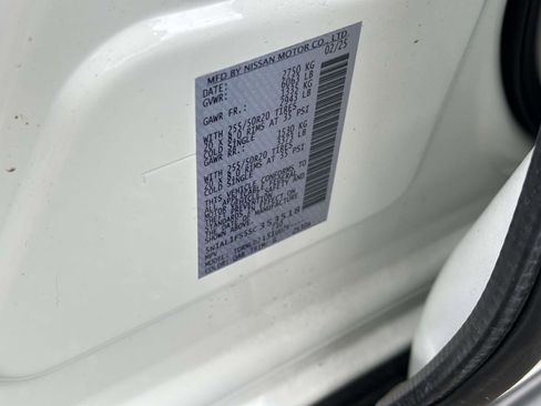 Used 2025 INFINITI QX60 Luxe w/ Vision Package image 21