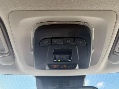 Used 2023 Toyota Corolla LE w/ LE Convenience Package FWD image 36