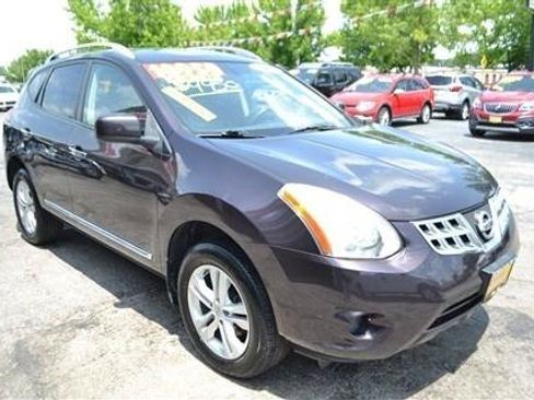 Used 2013 Nissan Rogue SV AWD/4WD image 3