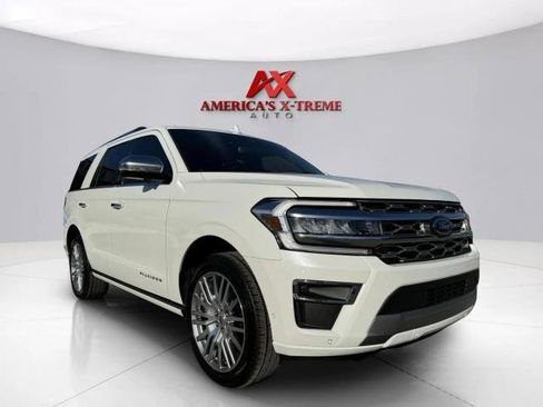 Used 2024 Ford Expedition Platinum RWD image 8