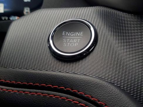 Used 2025 Ford Explorer ST image 22