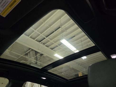 Used 2022 Acura RDX A-Spec image 3