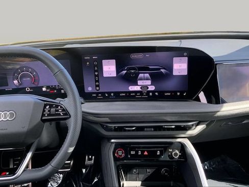 New 2026 Audi SQ5 Prestige AWD/4WD image 6
