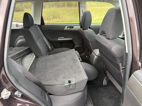 Used 2013 Subaru Forester 2.5X Premium AWD/4WD image 21