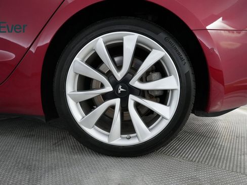 Used 2020 Tesla Model 3 Performance image 20