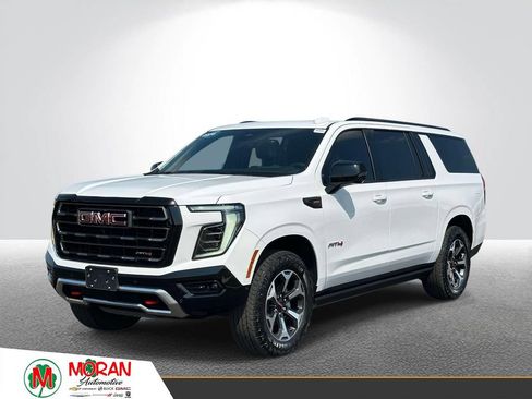 Used 2026 GMC Yukon XL AT4 Ultimate AWD/4WD image 1