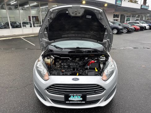 Used 2014 Ford Fiesta S image 12