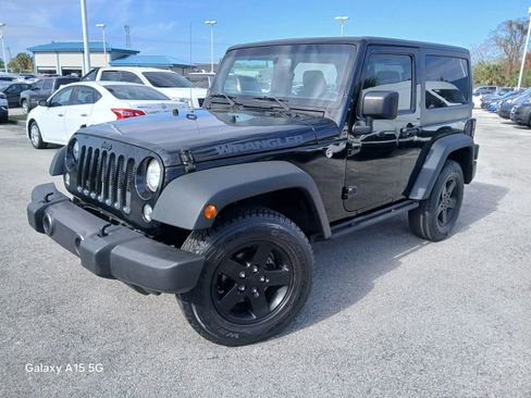 Used 2016 Jeep Wrangler Sport AWD/4WD image 2
