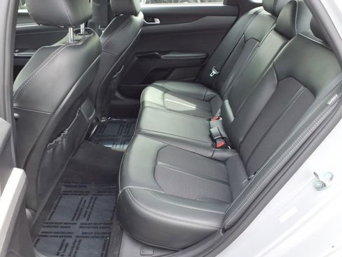 Used 2024 Kia K5 GT-Line w/ GT-Line Premium Package FWD image 7