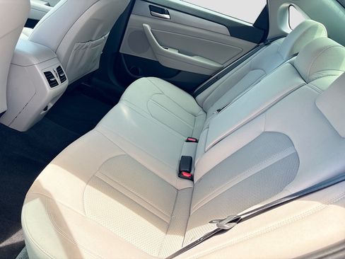 Used 2019 Hyundai Sonata SEL FWD image 12