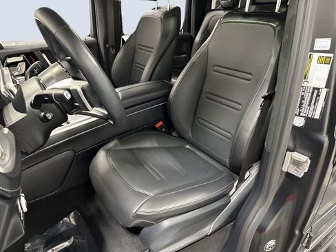 Used 2025 Mercedes-Benz G 550 image 30