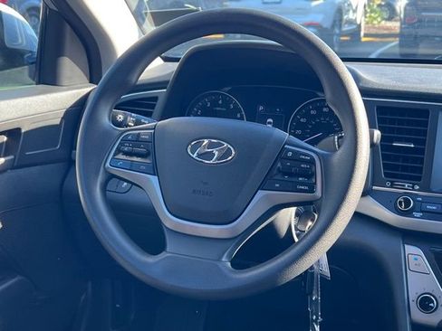 Used 2018 Hyundai Elantra SEL w/ Cargo Package image 15