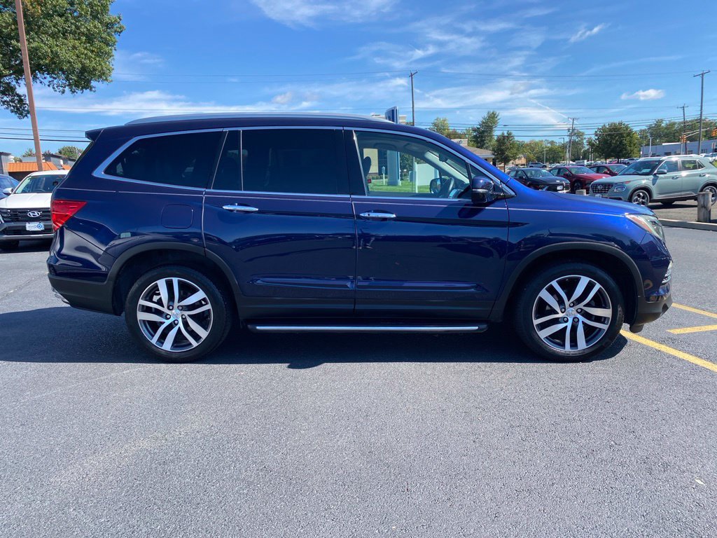 Used 2016 Honda Pilot Touring image 2