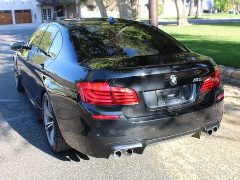 Used 2013 BMW M5 image 48