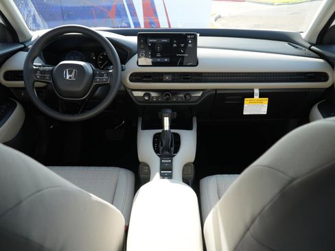 New 2026 Honda HR-V LX image 19