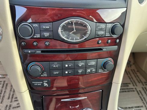 Used 2016 INFINITI QX50 2WD w/ Premium Plus Package image 30