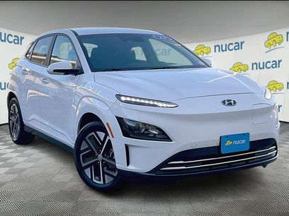Used 2023 Hyundai Kona SE w/ Cargo Package