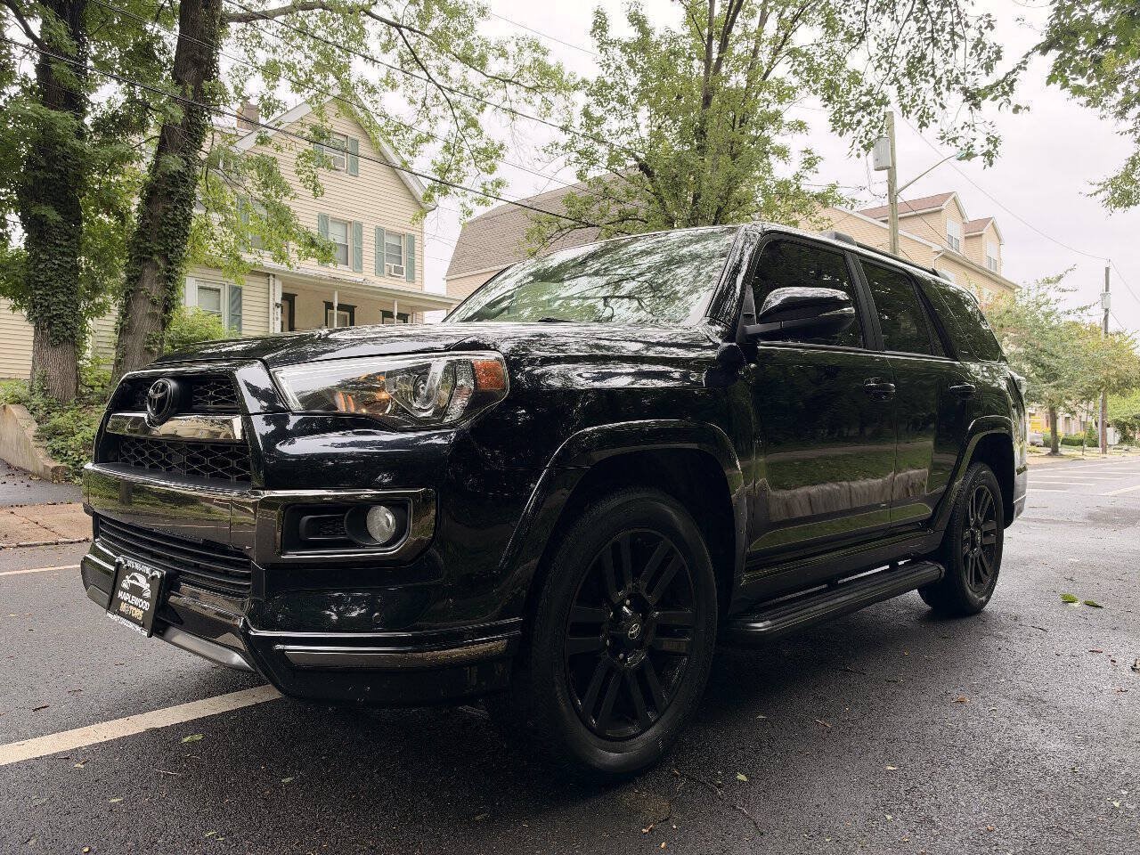 Used 2019 Toyota 4Runner Limited AWD/4WD image 2