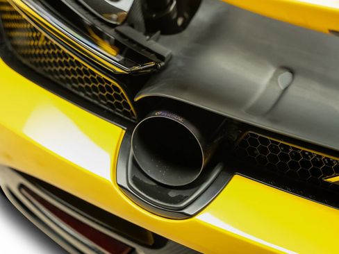 Used 2018 McLaren 720S Performance RWD image 22