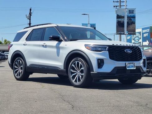 New 2026 Ford Explorer ST-Line RWD image 35