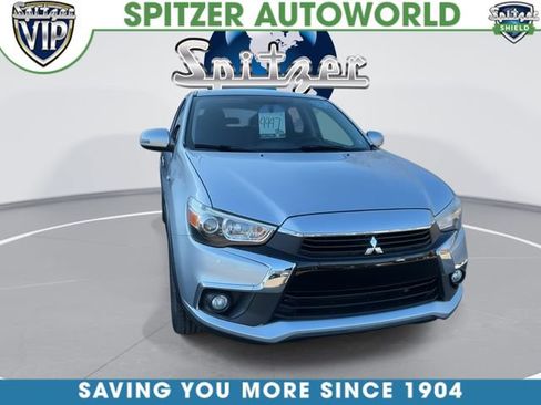 Used 2017 Mitsubishi Outlander Sport SE image 3