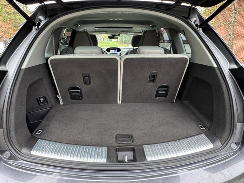 Used 2017 Acura MDX SH-AWD w/ Advance Package image 13