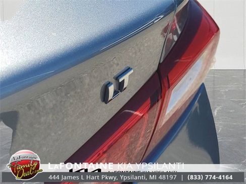 Used 2023 Chevrolet Malibu LT image 9