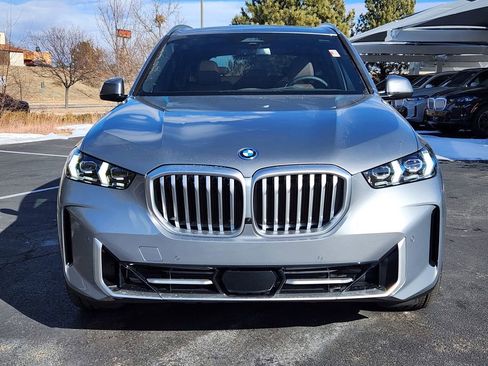 New 2026 BMW X5 xDrive50e AWD/4WD image 6