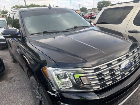 Used 2021 Ford Expedition Limited RWD image 2