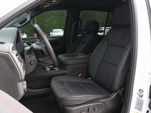 Used 2024 Chevrolet Tahoe RST w/ Sport Performance Package image 16