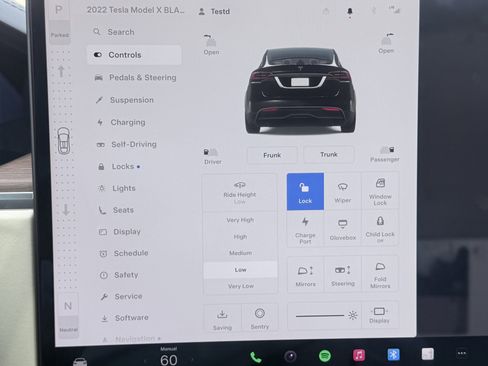 Used 2022 Tesla Model X AWD/4WD image 28