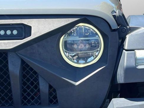 Used 2020 Jeep Wrangler Unlimited Rubicon AWD/4WD image 22