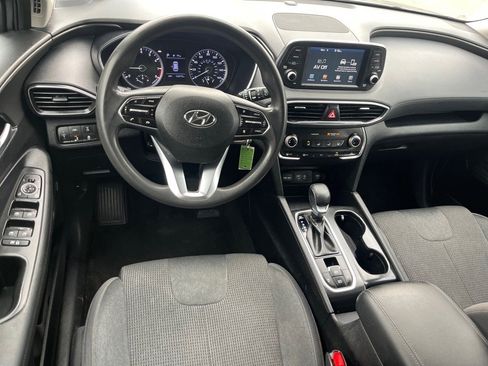 Used 2019 Hyundai Santa Fe SE image 8
