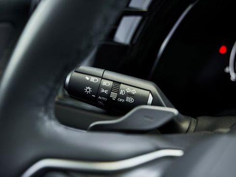 Used 2024 Lexus RX 350 w/ Convenience Package image 44