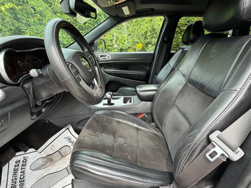 Used 2015 Jeep Grand Cherokee Altitude AWD/4WD image 17