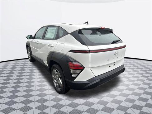 New 2026 Hyundai Kona SE FWD image 7