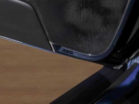 Used 2025 Cadillac Escalade Sport w/ Touring Package image 21