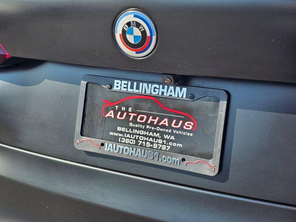 Used 2022 BMW X5 M AWD/4WD image 14