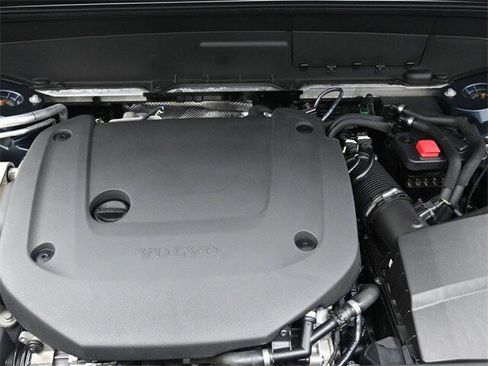 Used 2023 Volvo XC90 B6 Plus w/ Protection Package Premier image 34