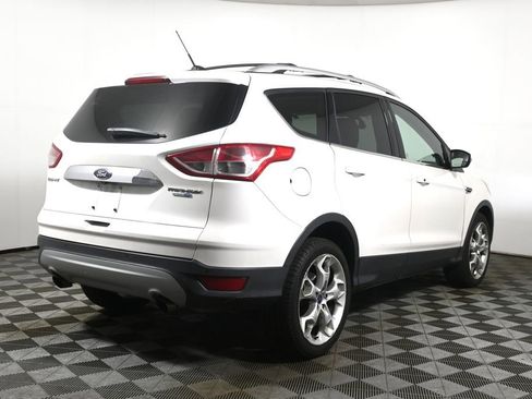 Used 2016 Ford Escape Titanium w/ Equipment Group 301A AWD/4WD image 11