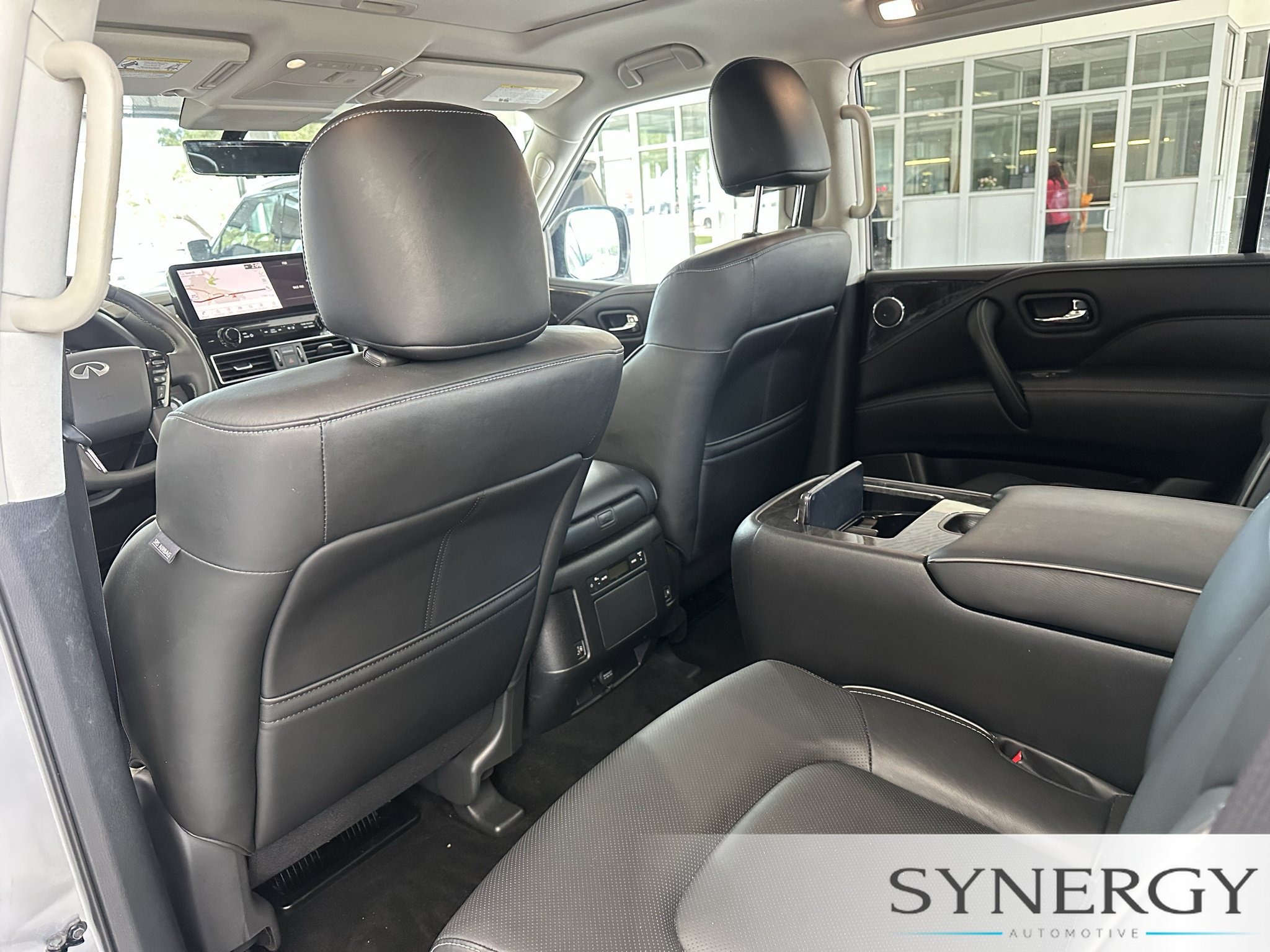Certified 2023 INFINITI QX80 Luxe w/ All-Season Package AWD/4WD image 27