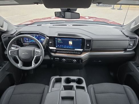 Used 2023 Chevrolet Silverado 1500 RST AWD/4WD image 13