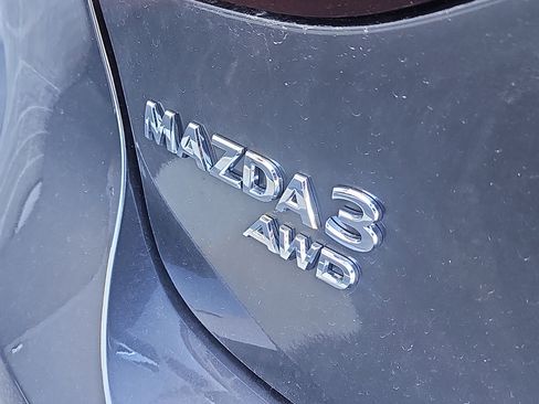 New 2026 MAZDA MAZDA3 Hatchback w/Premium Plus Pkg image 4