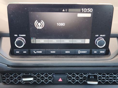 Used 2023 Honda Accord EX image 16